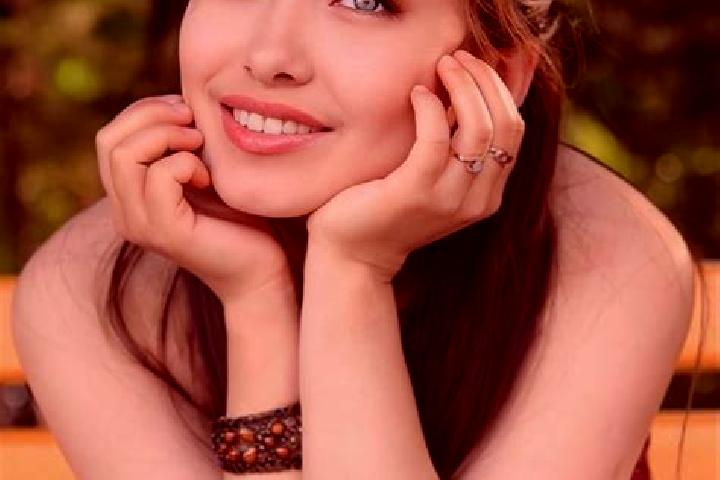 Sophia, 38, a red blue-eyed asian companion based in Foya Kamara. Offering Fetish, Roleplay, Erotic Massage, Striptease. Available for incall and outcall, da...