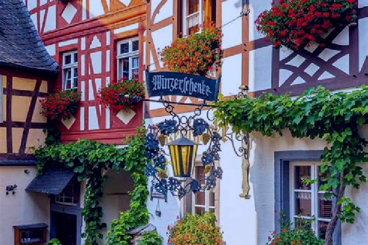 Sophia, 38 — Escort in Bonebuttel, Germany