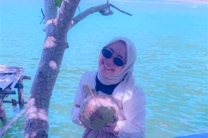 Sophia, 38 — Escort in Kroya, Indonesia