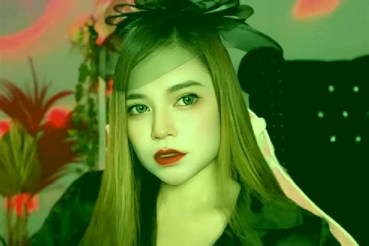 Sophia, 38 — Escort in Kwandang, Indonesia