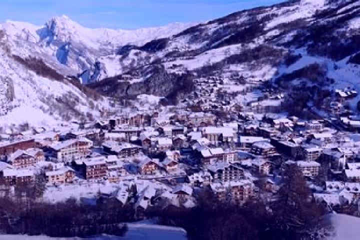 Sophia, 38 — Escort in Valloire, France
