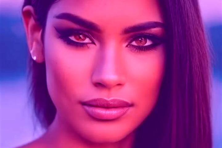 Sophia, 39, a auburn brown-eyed latina companion based in Gangoh. Offering A-Level, BDSM, Overnight, Party Girl. Available for incall and outcall, day and ev...