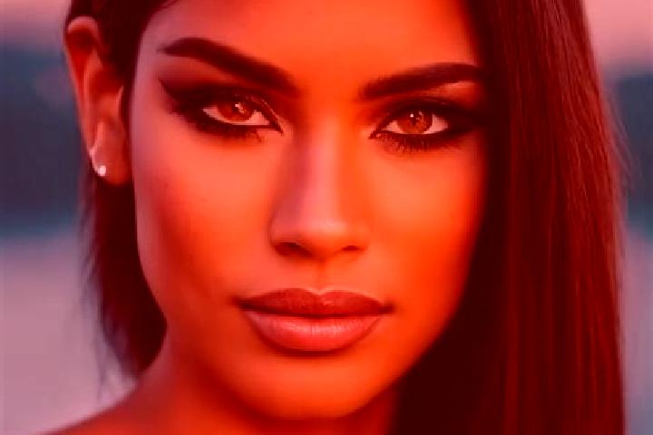 Sophia, 39, a auburn brown-eyed latina companion based in Velykoploske. Offering Tantra, BDSM, Prostate Massage. Available for incall and outcall, day and ev...