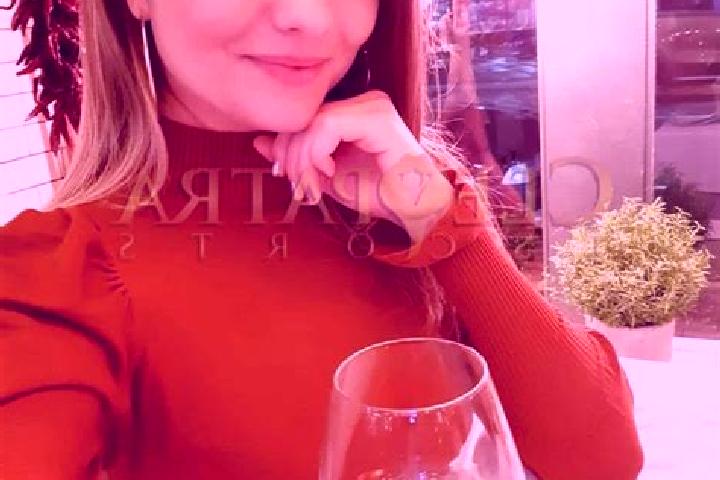 Sophia, 39, a auburn grey-eyed european companion based in Kuhmalahden Kirkonkyla. Offering Erotic Massage, OWO, Dinner Date, A-Level. Available for incall a...