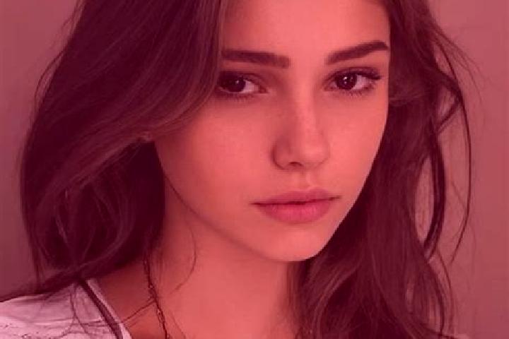 Sophia, 39, a chestnut hazel-eyed slavic companion based in Soudan. Offering Duos, Girlfriend Experience, OWO. Available for incall and outcall, overnight bo...