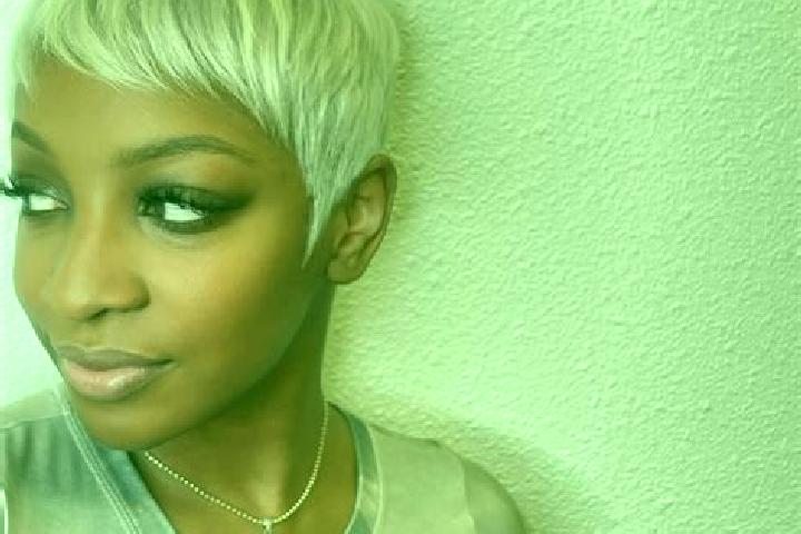 Sophia, 39, a platinum blonde amber-eyed caribbean companion based in Racoasa. Offering Domination, Prostate Massage, Party Girl. Available for incall and ou...