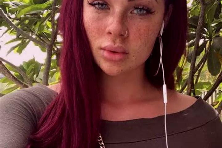 Sophia, 39, a red green-eyed caribbean companion based in Tabanera de Valdavia. Offering Fetish, 69, Travel Companion. Available for incall and outcall, day ...