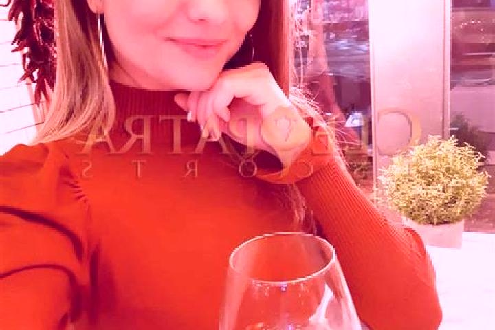 Sophia, 39, a red hazel-eyed slavic companion based in Batalla Nacional. Offering Erotic Massage, Dinner Date, OWO, Couples. Available for incall and outcall...