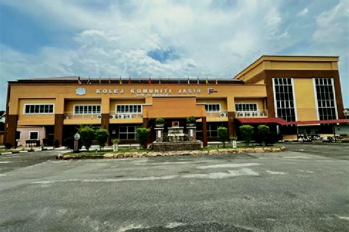 Sophia, 39 — Escort in Kampung Bukit Beruang, Malaysia