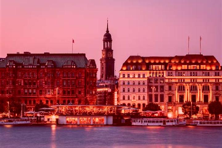 Sophia, 39 — Escort in Klaeppa, Sweden