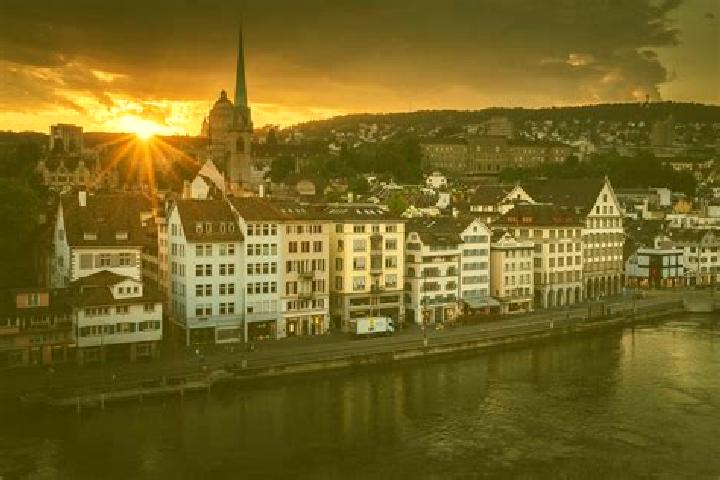 Sophia, 39 — Escort in Zuerich (Kreis 5), Switzerland