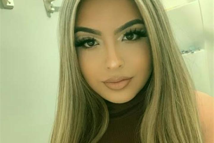 Stella, 20, a blonde brown-eyed latina companion based in Starobaltachevo. Offering Travel Companion, Domination, Fetish. Available for incall and outcall, d...