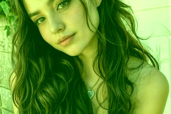 Stella, 20, a brunette hazel-eyed ebony companion based in Kisanga. Offering GFE, CIM, OWO, Massage. Available for incall and outcall, overnight bookings ava...