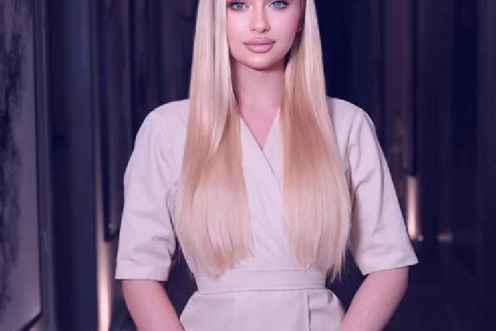 Stella, 20, a dark blonde grey-eyed caucasian companion based in Great Marton. Offering Tantra, Erotic Massage, Fetish. Available for incall and outcall, day...