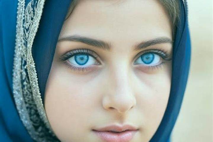 Stella, 20, a red blue-eyed middle eastern companion based in Frunzeni. Offering BDSM, Deep French Kissing, Overnight, OWO, Prostate Massage. Available for i...