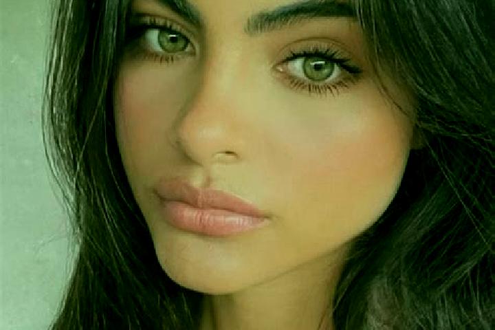 Stella, 20, a red green-eyed caucasian companion based in Velesin. Offering Girlfriend Experience, 69, BDSM, Overnight. Available for incall and outcall, ove...