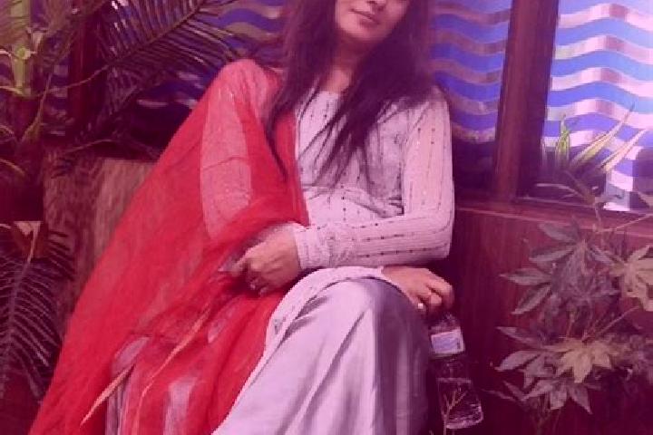 Stella, 20 — Escort in Bina, India