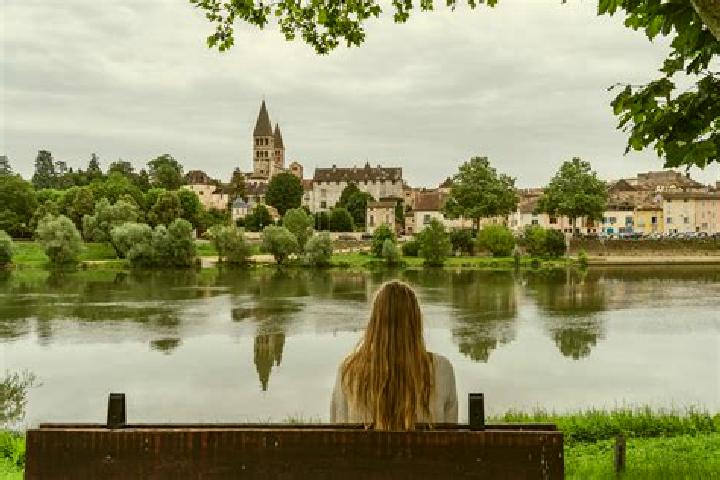Stella, 20 — Escort in Chvalsiny, Czech Republic