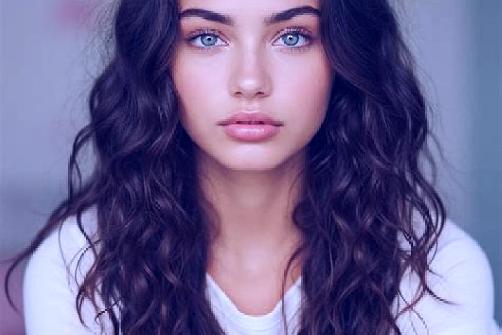 Stella, 21, a auburn hazel-eyed mediterranean companion based in Piancheng. Offering Domination, Dinner Date, Tantra. Available for incall and outcall, day a...
