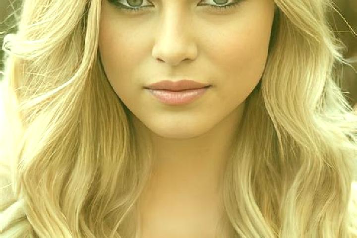 Stella, 21, a blonde dark-eyed caucasian companion based in Cavin-Botti. Offering Deep French Kissing, A-Level, Fetish. Available for incall and outcall, ove...