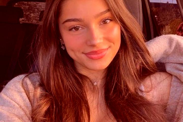 Stella, 21, a brunette green-eyed caribbean companion based in Bertrange. Offering Couples, A-Level. Available for incall and outcall, day and evening dates.