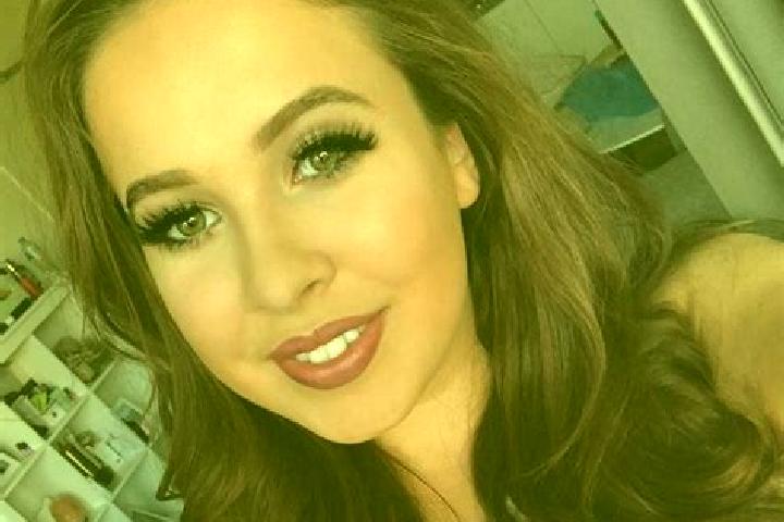 Stella, 21, a dark blonde dark-eyed mixed companion based in El Siviral. Offering A-Level, BDSM, Couples, Erotic Massage. Available for incall and outcall, d...