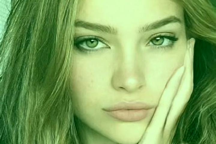 Stella, 21, a dark blonde hazel-eyed caucasian companion based in Horni Dvoriste. Offering Couples, Overnight, Deep French Kissing. Available for incall and ...