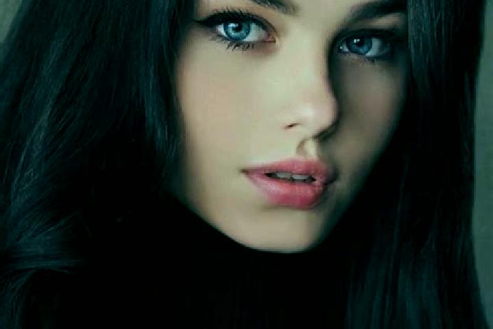 Stella, 21, a red dark-eyed caucasian companion based in Stedum. Offering Deep French Kissing, Roleplay, A-Level, Dinner Date. Available for incall and outca...