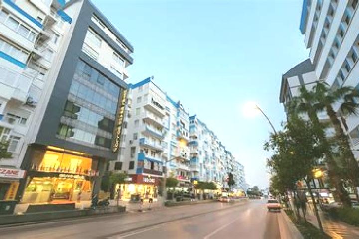 Stella, 21 — Escort in Guelluek, Turkey