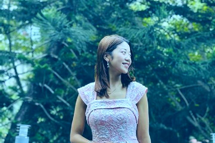 Stella, 21 — Escort in Malati, Indonesia