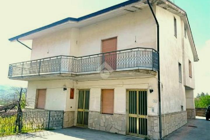 Stella, 21 — Escort in Santa Lucia di Serino, Italy
