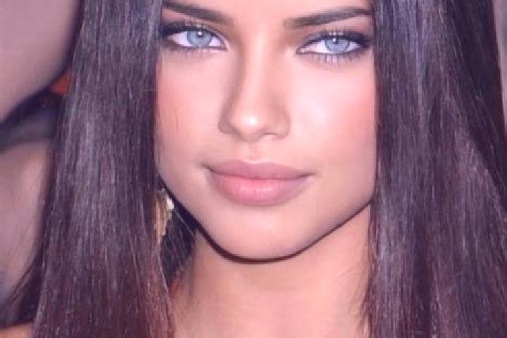 Stella, 22, a brunette blue-eyed latina companion based in Plan-de-Cuques. Offering Roleplay, GFE, Domination, Dinner Date. Available for incall and outcall,...