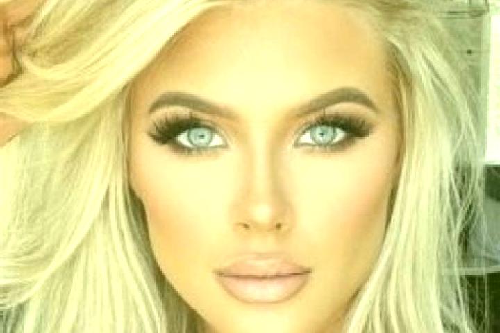 Stella, 22, a platinum blonde amber-eyed european companion based in Demirkoeprue. Offering BDSM, Domination, Striptease, Prostate Massage. Available for inc...