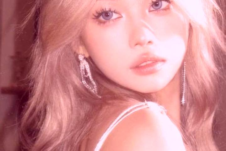 Stella, 22, a platinum blonde hazel-eyed asian companion based in Franco. Offering Girlfriend Experience, Couples, Domination, Duos. Available for incall and...