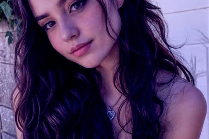 Stella, 23, a auburn hazel-eyed asian companion based in Myropillia. Offering Dinner Date, Couples, Overnight, Fetish. Available for incall and outcall, day ...