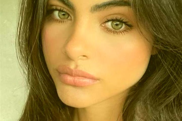 Stella, 23, a black dark-eyed european companion based in Bajura. Offering Fetish, 69. Available for incall and outcall, overnight bookings available.