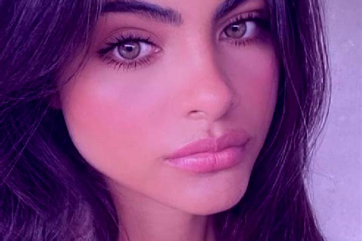 Stella, 23, a brunette green-eyed caucasian companion based in Santa Ana Pacueco. Offering Fetish, Party Girl, BDSM. Available for incall and outcall, day an...