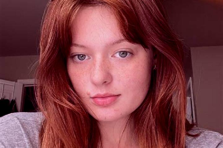 Stella, 23, a chestnut grey-eyed caucasian companion based in Guachaves. Offering Erotic Massage, Girlfriend Experience, GFE, Domination. Available for incal...