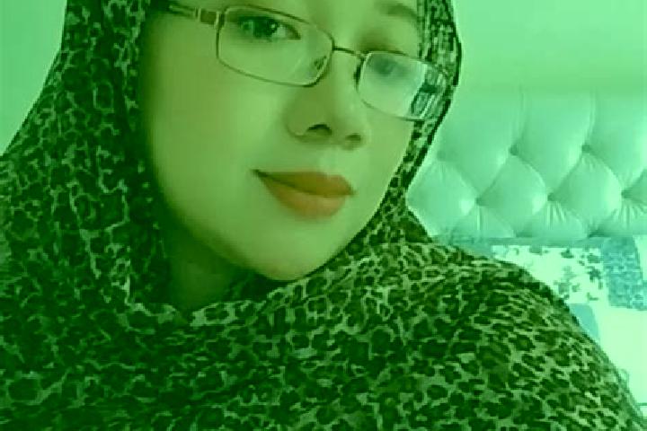 Stella, 23 — Escort in Cigoong, Indonesia