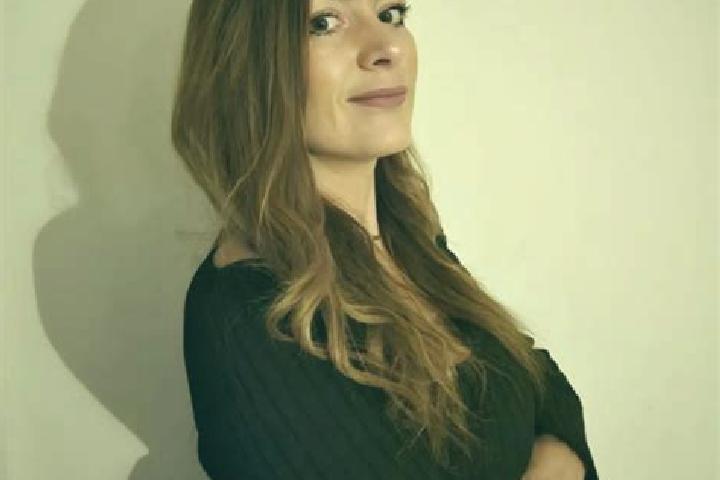 Stella, 23 — Escort in Hussigny-Godbrange, France