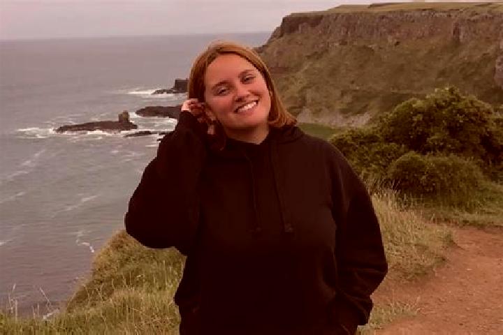 Stella, 23 — Escort in Loughlinstown, Ireland