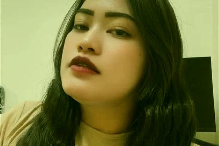 Stella, 23 — Escort in Muling, China