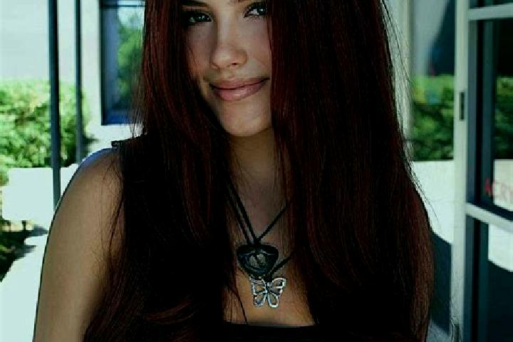 Stella, 24, a auburn dark-eyed caucasian companion based in Sigoyer. Offering Striptease, Prostate Massage, Domination, Couples, Fetish. Available for incall...