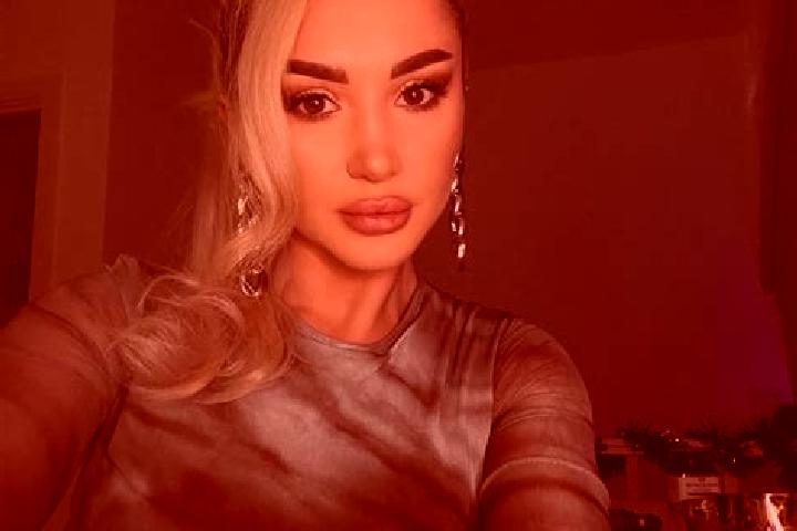 Stella, 24, a black dark-eyed european companion based in Neudorf-Bornstein. Offering Travel Companion, GFE. Available for incall and outcall, overnight book...