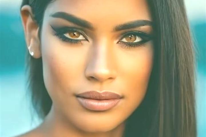 Stella, 24, a blonde dark-eyed latina companion based in Bokpyin. Offering Tantra, Party Girl, Domination. Available for incall and outcall, overnight bookin...