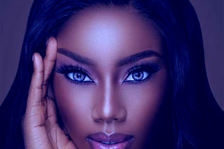 Stella, 24, a chestnut blue-eyed ebony companion based in Moyako. Offering BDSM, Erotic Massage, Striptease, CIM, Domination. Available for incall and outcal...