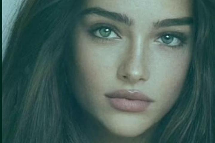 Stella, 24, a chestnut grey-eyed caucasian companion based in Loklaga. Offering Couples, Domination, Travel Companion. Available for incall and outcall, day ...
