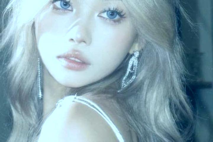 Stella, 24, a platinum blonde hazel-eyed asian companion based in Az Zayniyah Qibli. Offering OWO, Travel Companion, Overnight. Available for incall and outc...