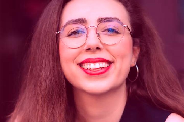 Stella, 24 — Escort in Balan, Romania