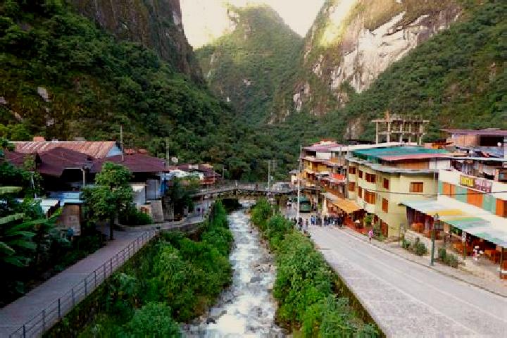 Stella, 24 — Escort in Checacupe, Peru